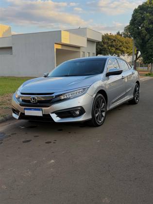HONDA CIVIC 1.5 16V TURBO GASOLINA TOURING 4P CVT
